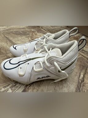 Nike Alpha Menace Pro 3 Football Cleats Men’s Size 7 White Molded Studs